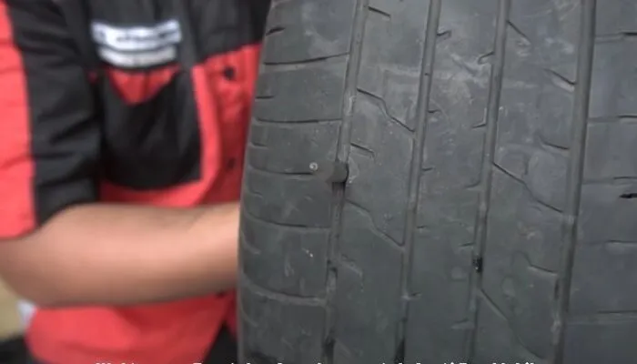 Waktu yang Tepat dan Cara Aman untuk Ganti Ban Mobil